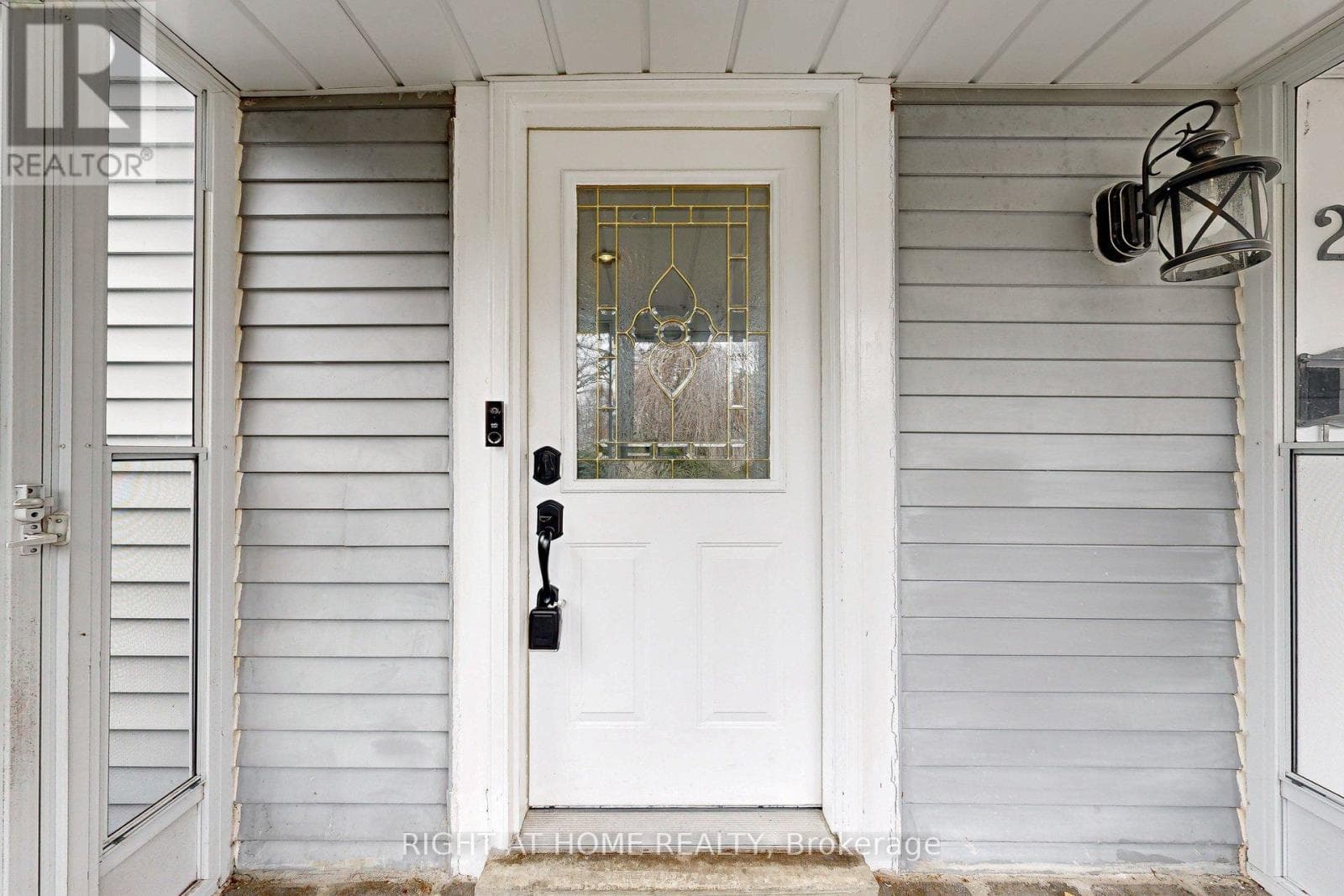 22 BLUERIDGE SQUARE photo 5
