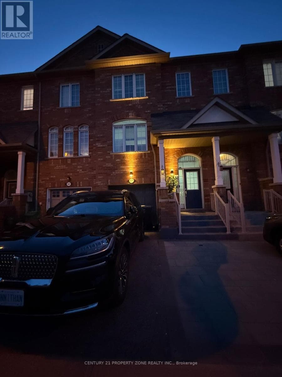 3 bed 4 bath single family at 321 ASPENDALE CRESCENT — $949,999