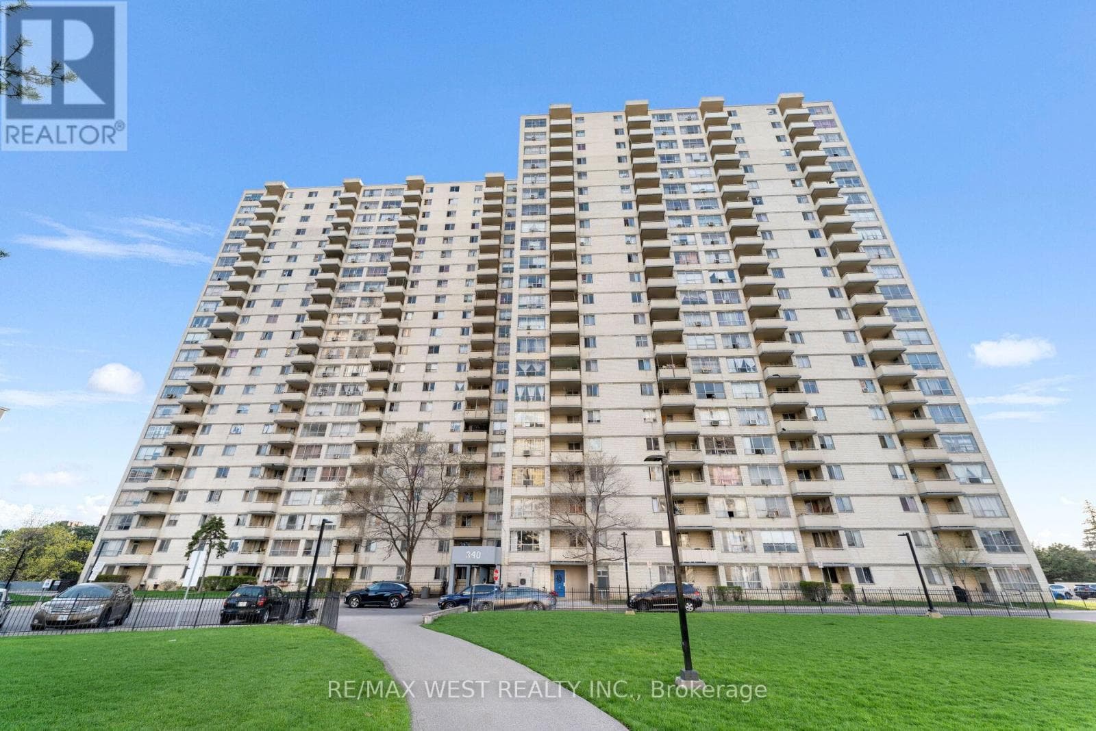 3 bed 2 bath single family at 114 - 340 DIXON ROAD — $499,000