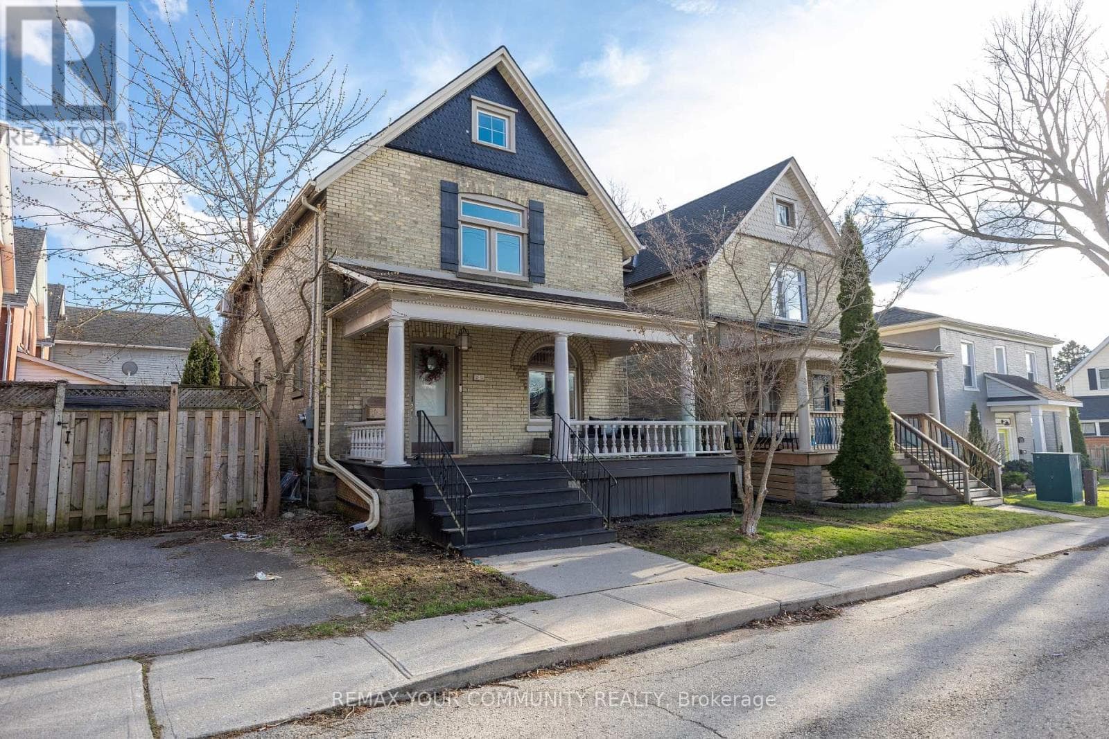 4 bed 2 bath single family at 20 VICTORIA STREET — $539,000