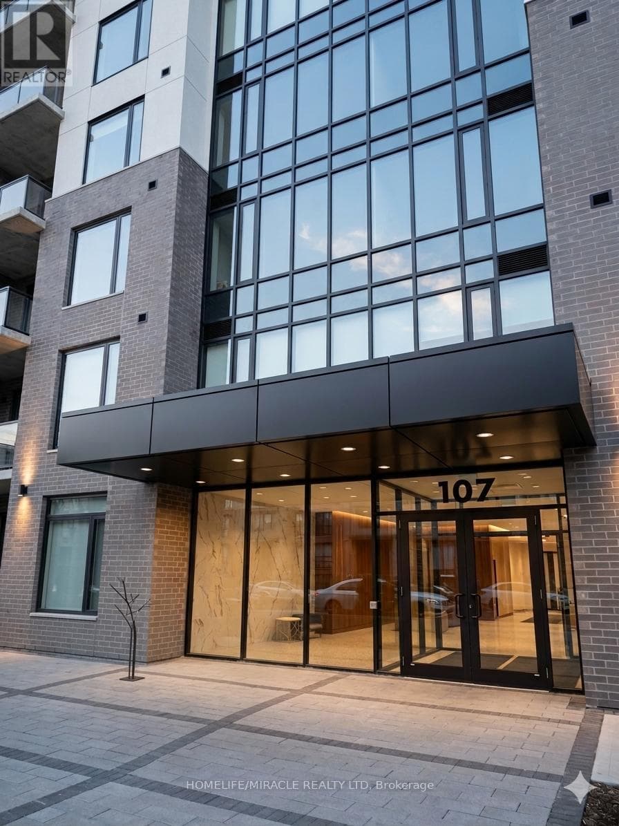 1 bed 1 bath single family at 410 - 107 ROGER STREET — $379,900