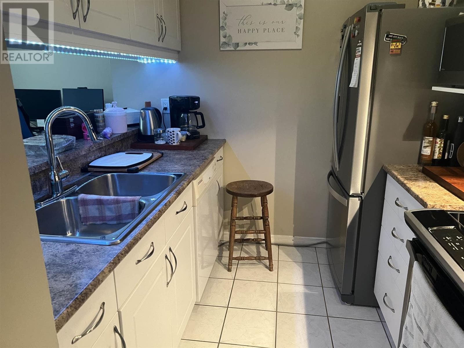 89 Pine ST # 407 photo 5