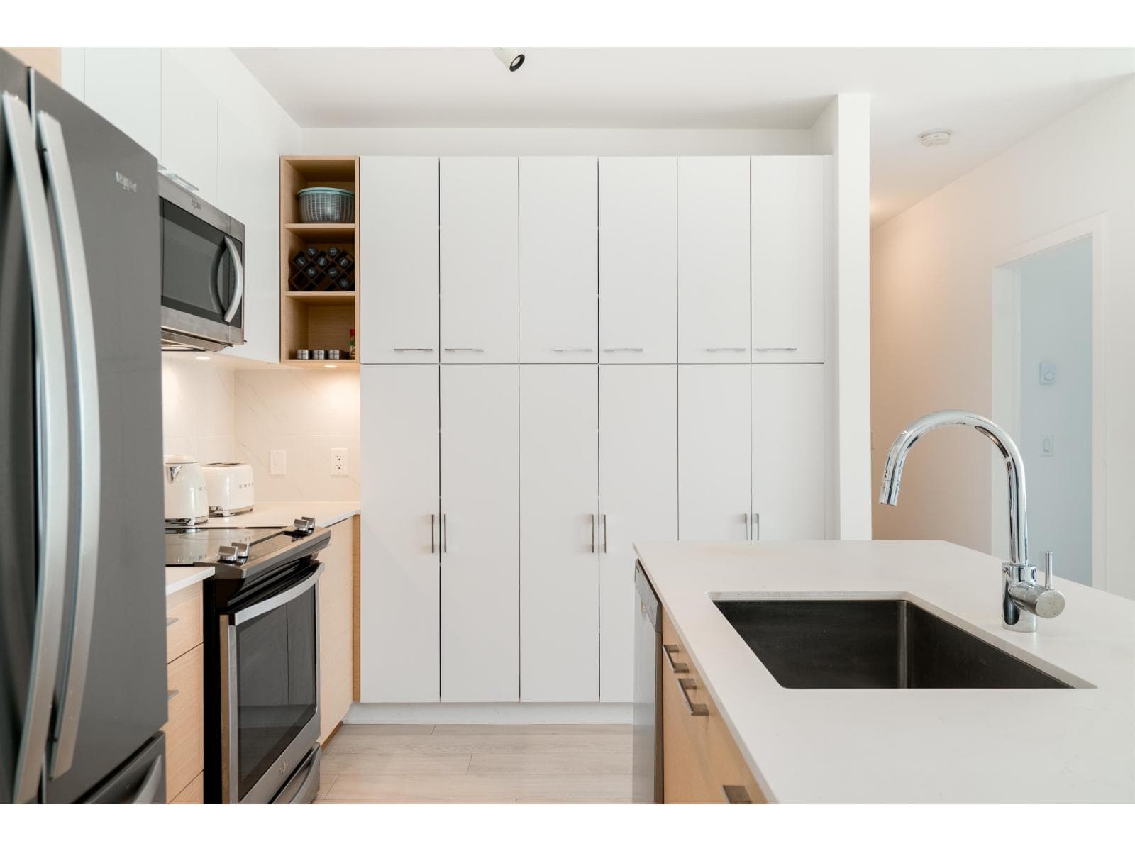 225 13963 105 BOULEVARD photo 2