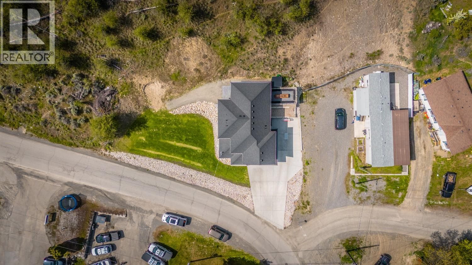 293 PARK Drive photo 5