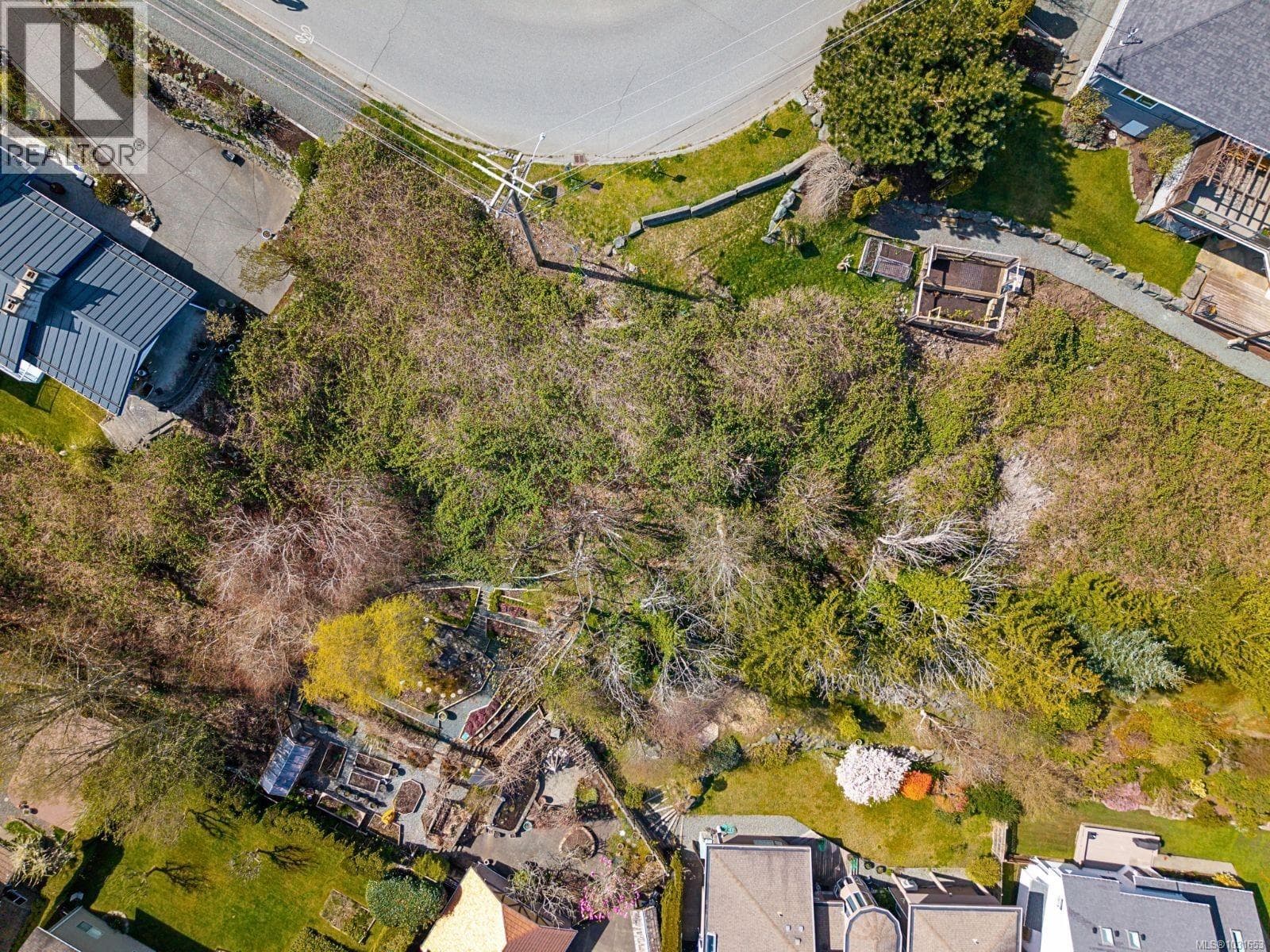 551 Galerno Rd photo 2