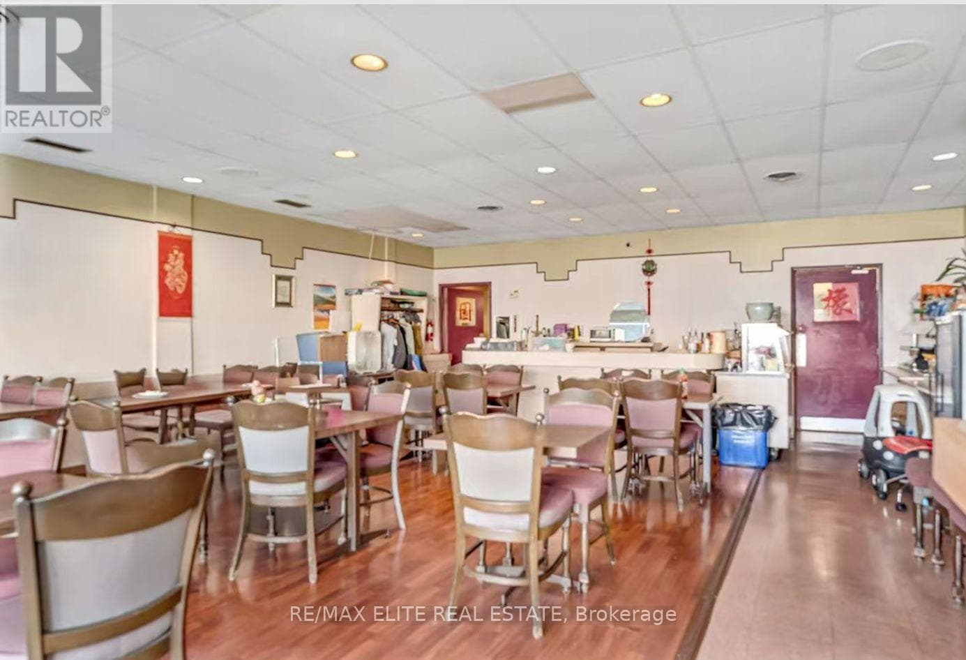 128 SPEERS ROAD photo 3