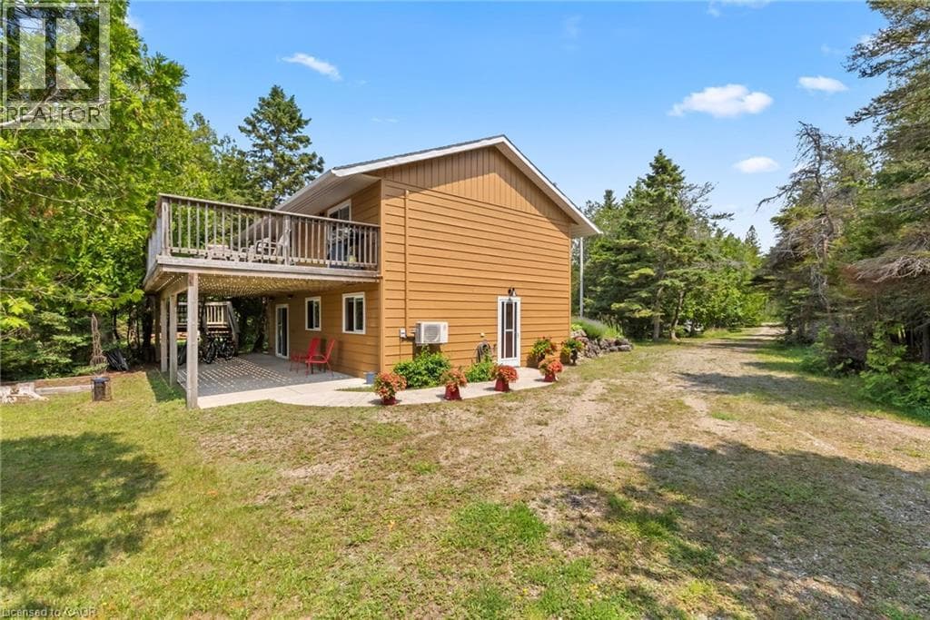 1020 DORCAS BAY Road photo 4