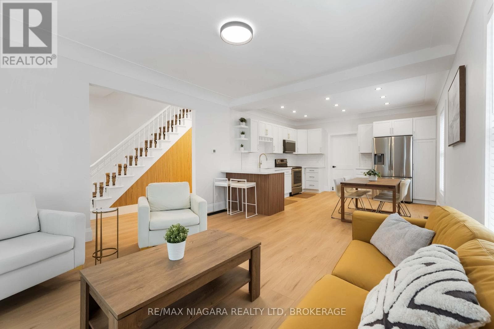 4 bed 3 bath single family at 4367 ONTARIO STREET — $790,000