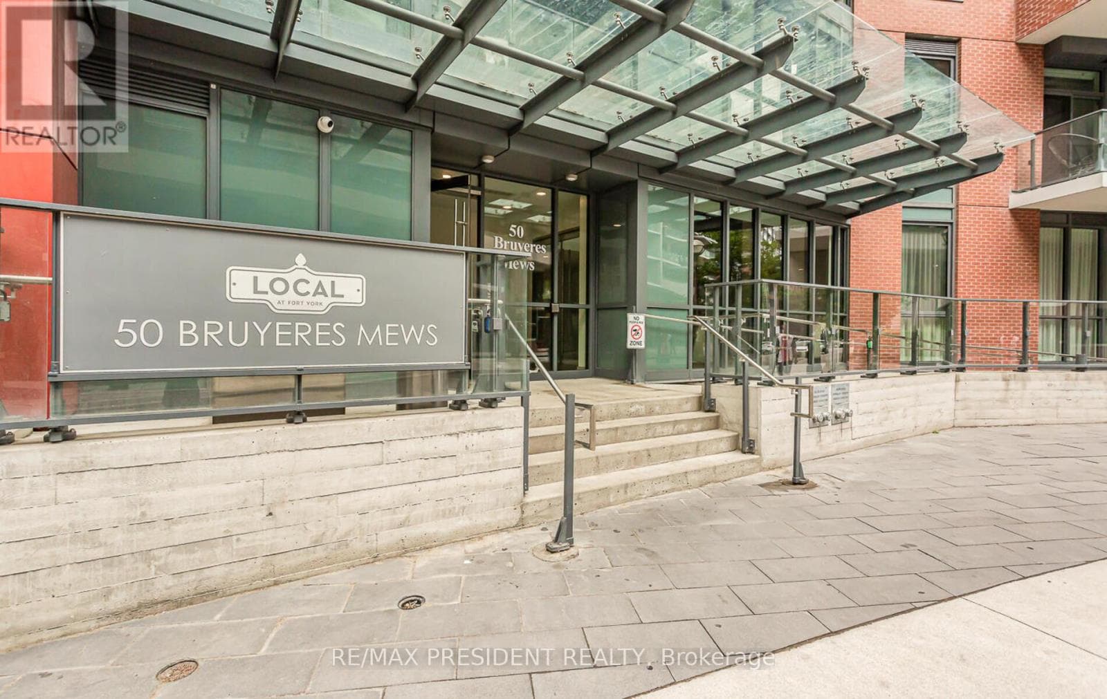 901 - 50 BRUYERES MEWS photo 5