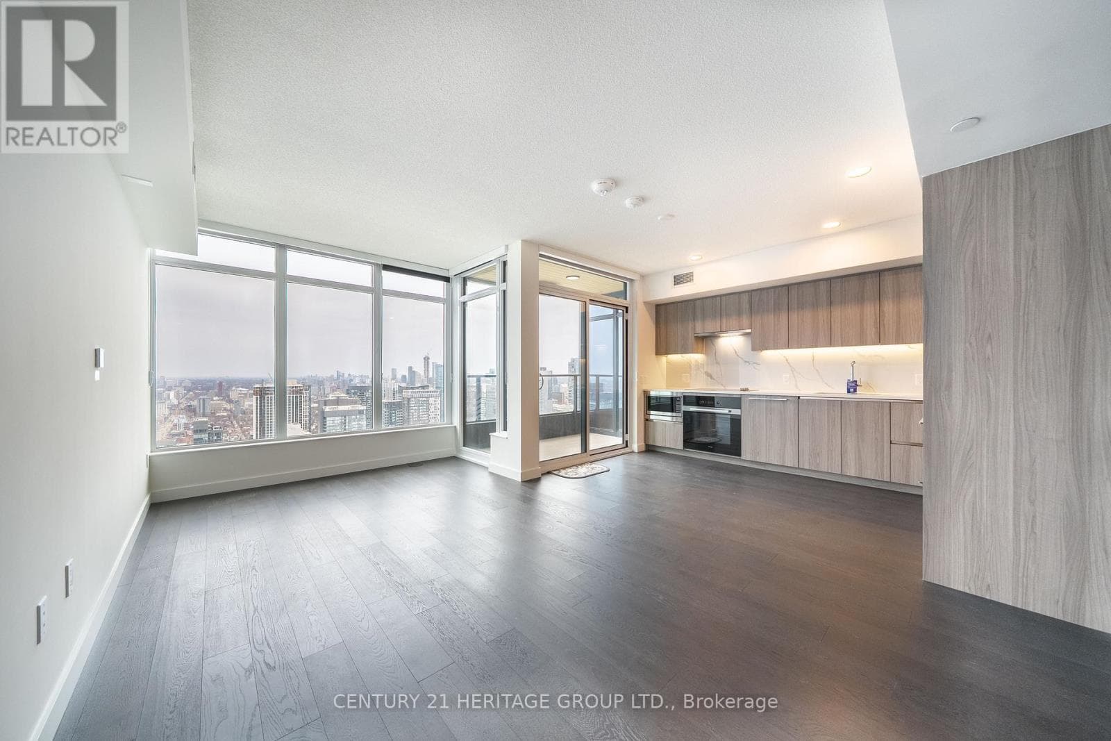6501 - 1 CONCORD CITYPLACE WAY photo 3