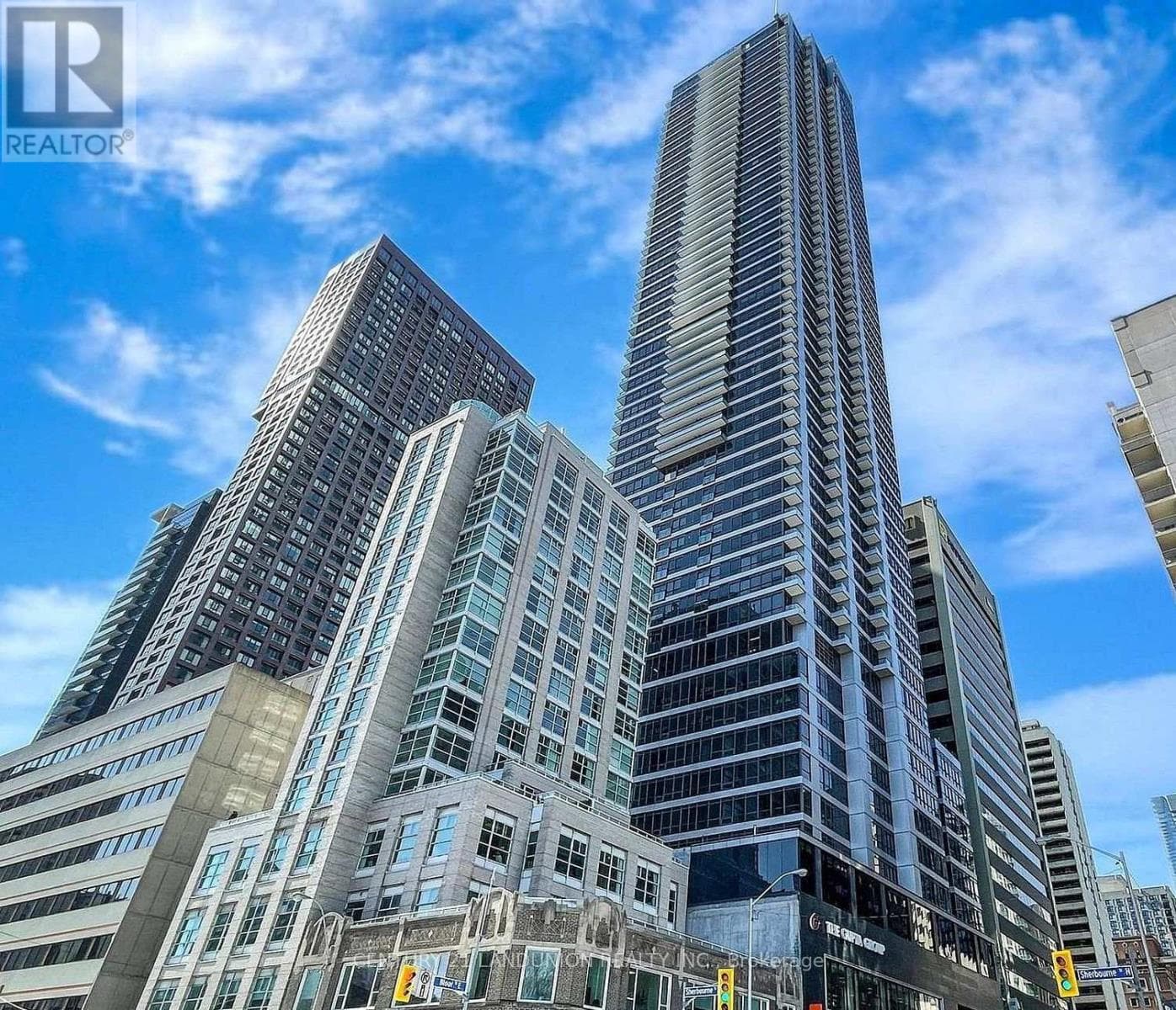 1 bed 1 bath single family at 1603 - 395 BLOOR STREET E — $419,000