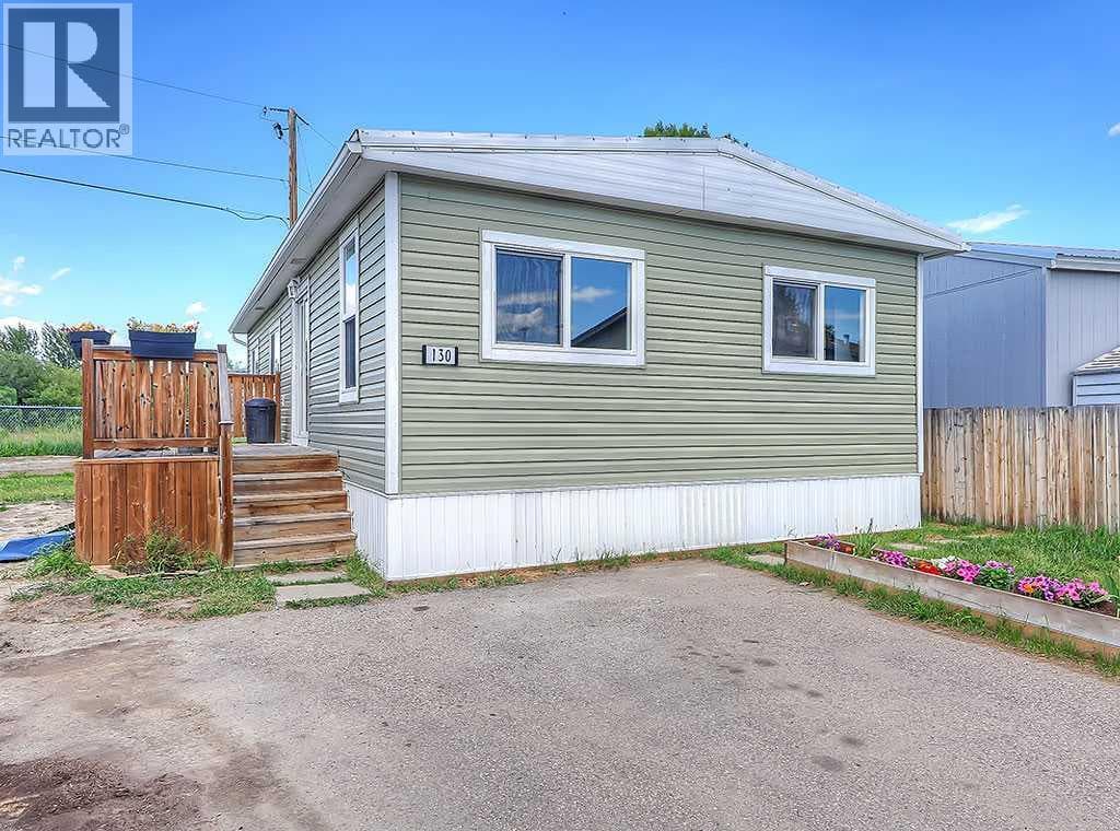 3 bed 1 bath single family at 130 Sunset Way NE — $124,900