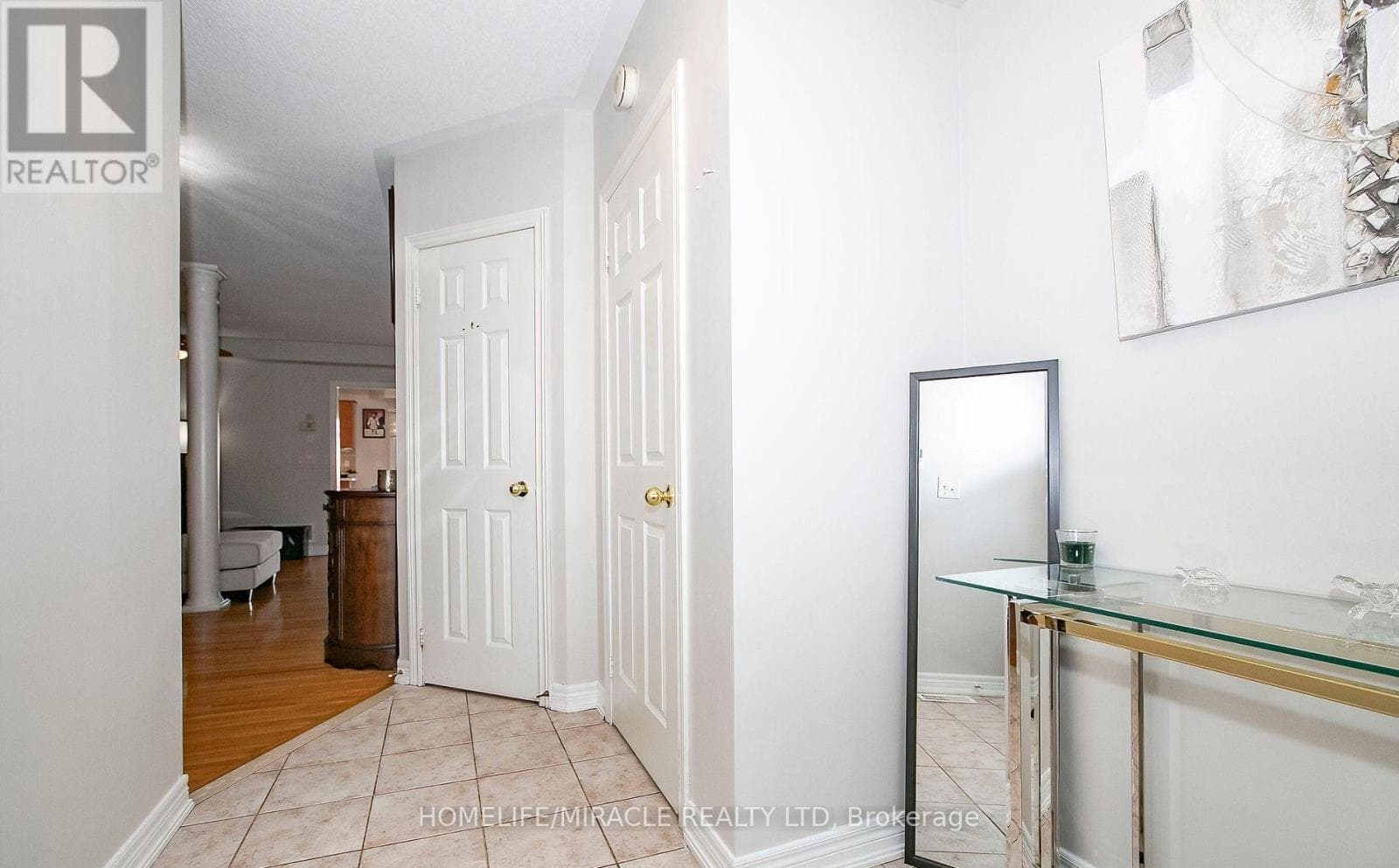 29 DEWRIDGE COURT photo 5