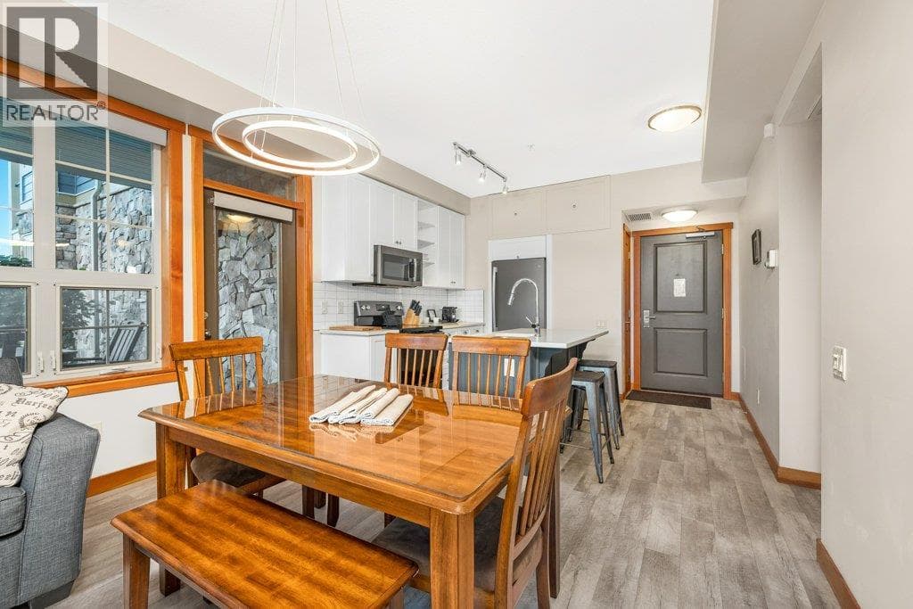107 Village Centre Court Unit# 114 Lot# 57 photo 4
