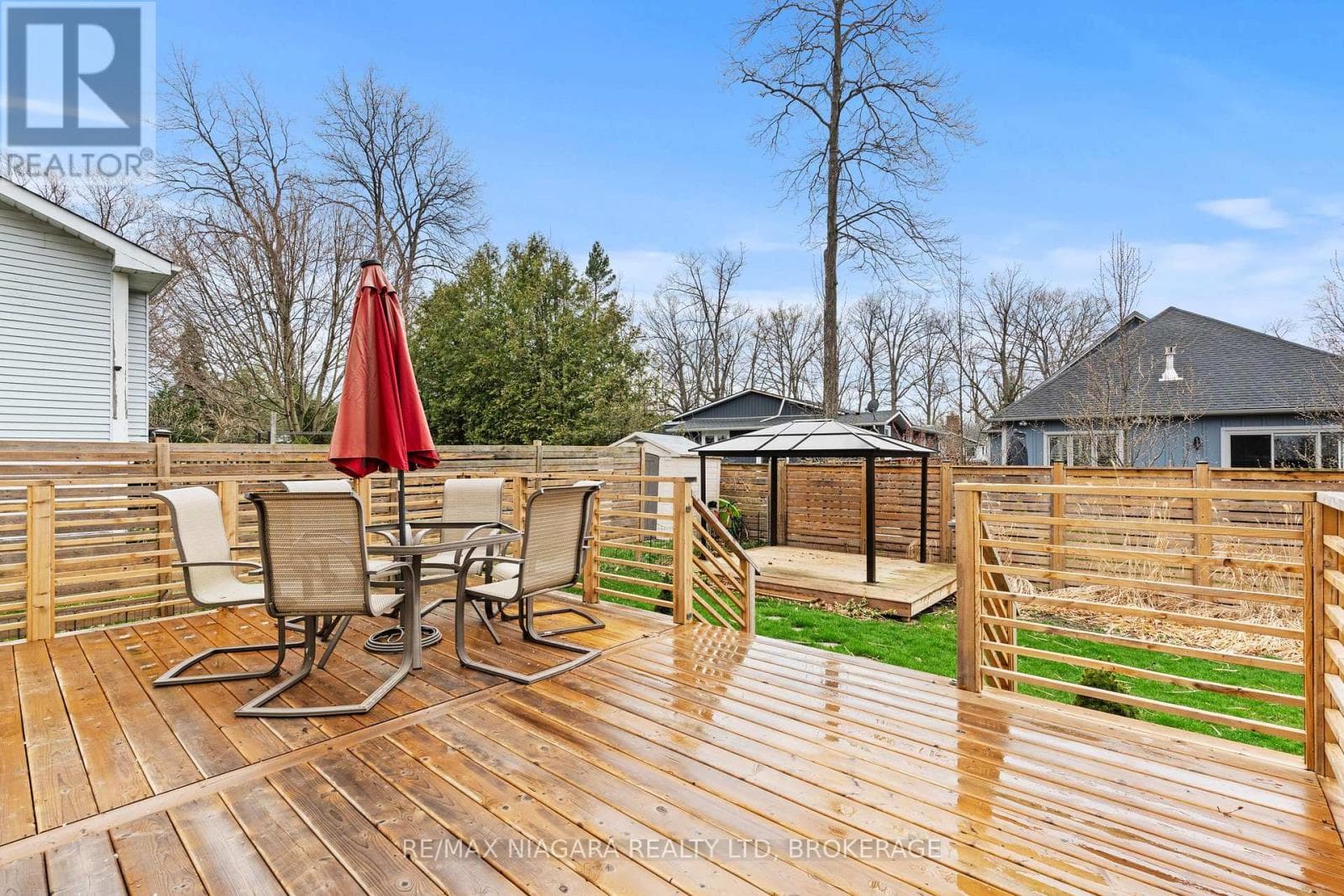 12 OAK DRIVE photo 5