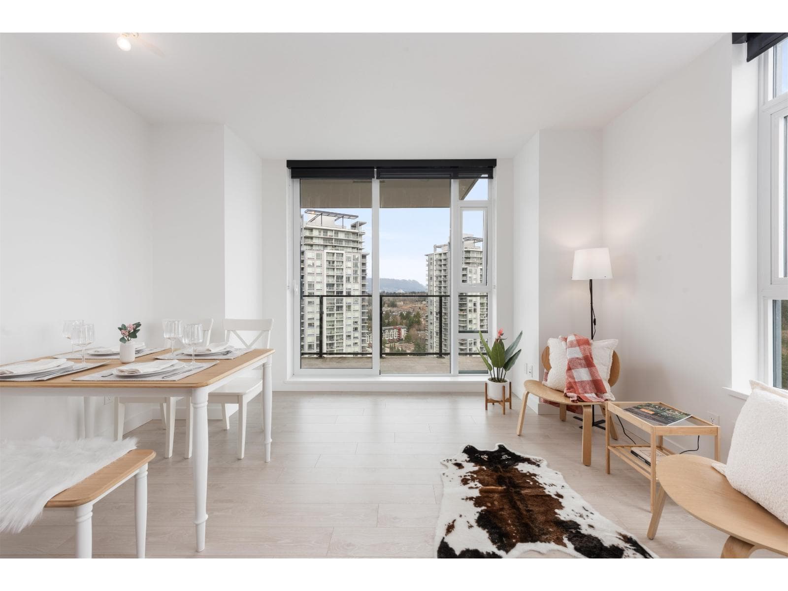 3107 9887 WHALLEY BOULEVARD photo 4