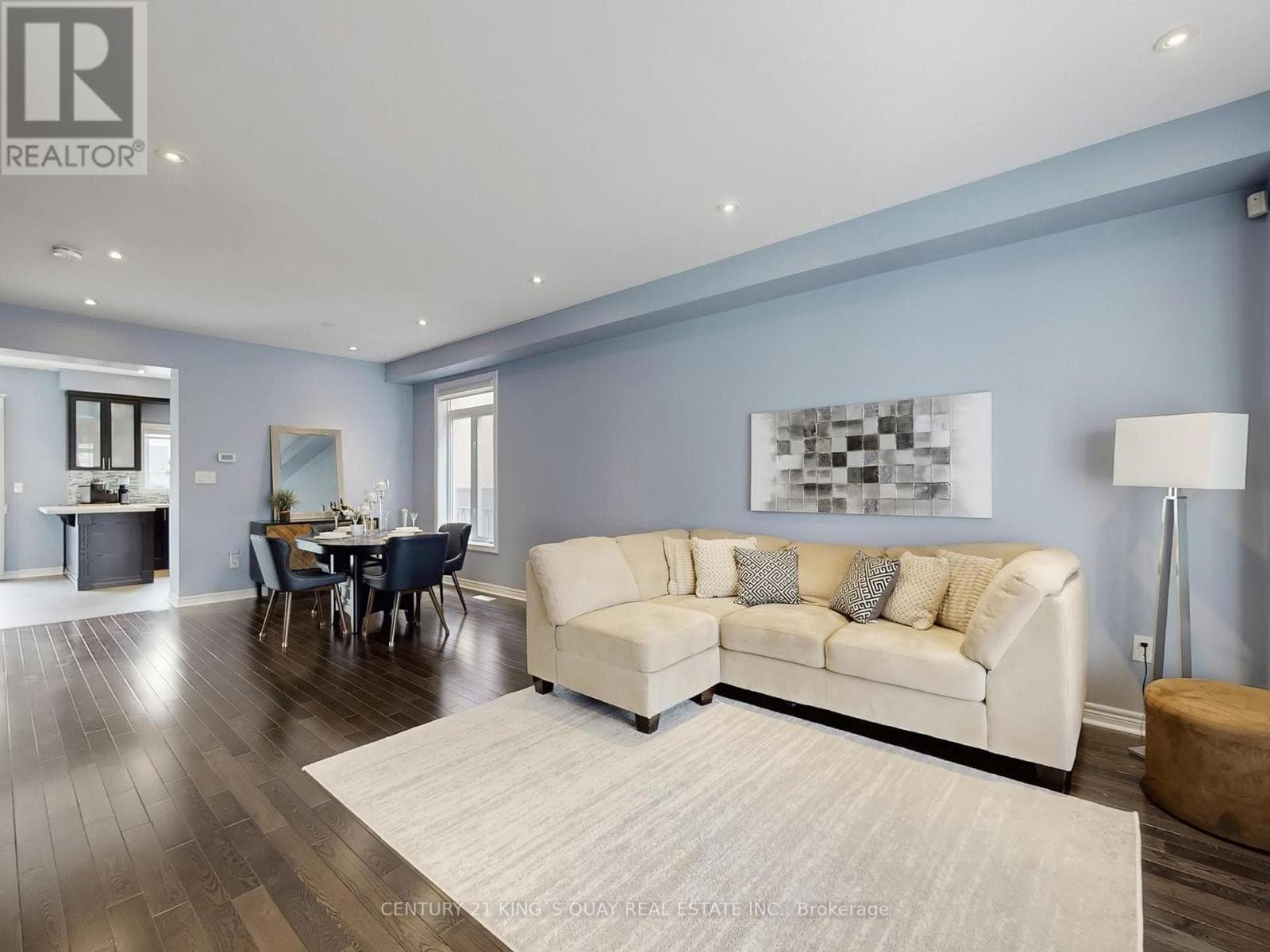 35 MCKENNON STREET photo 5