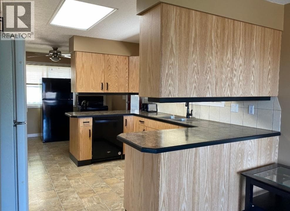 7437 VALLEY HEIGHTS Drive photo 5