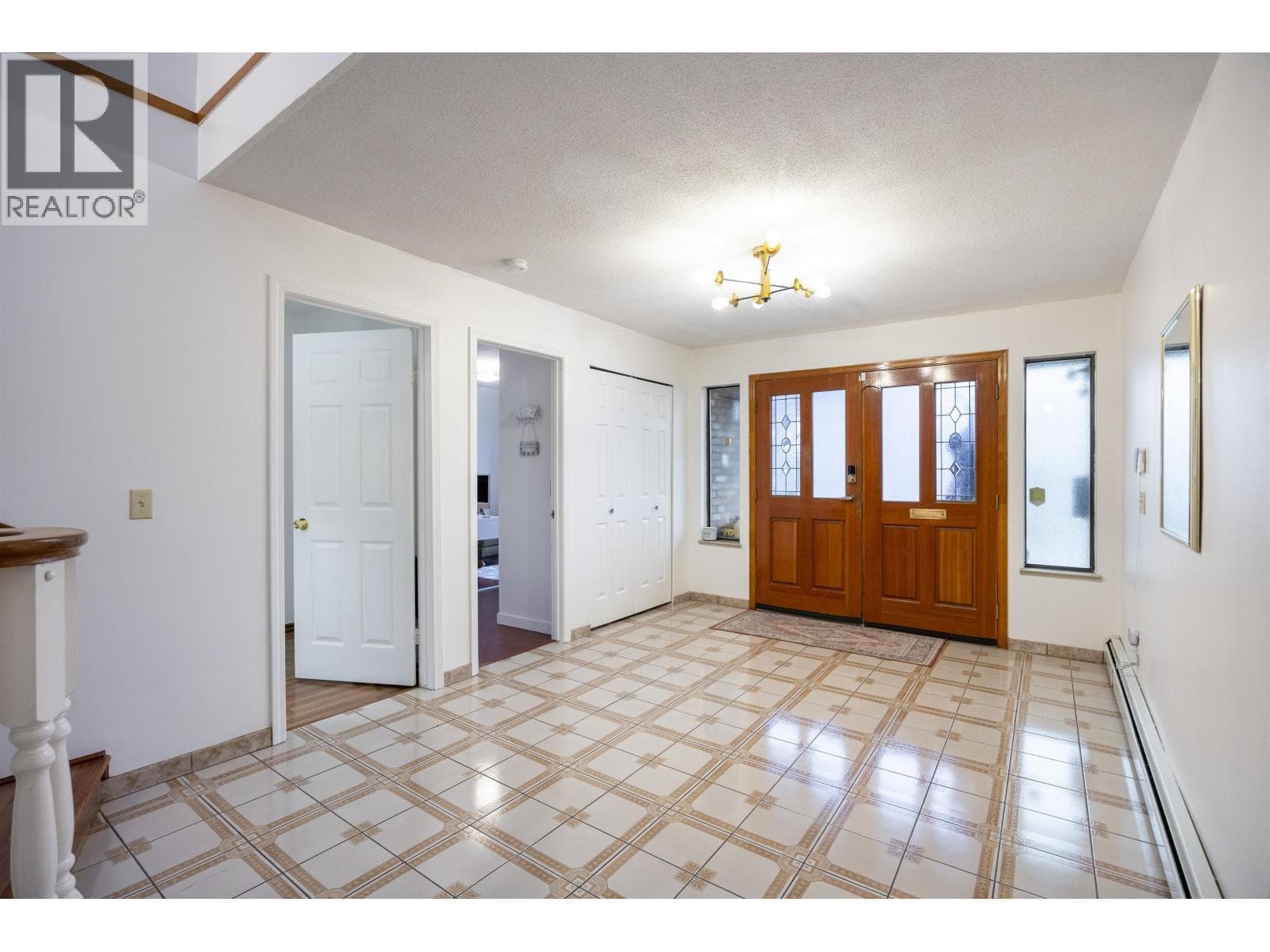 6126 DICKENS STREET photo 2