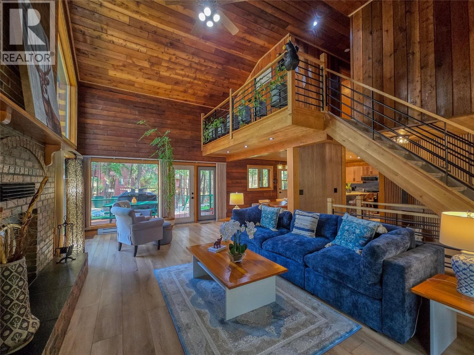 5352 Dutch Creek Road photo 2