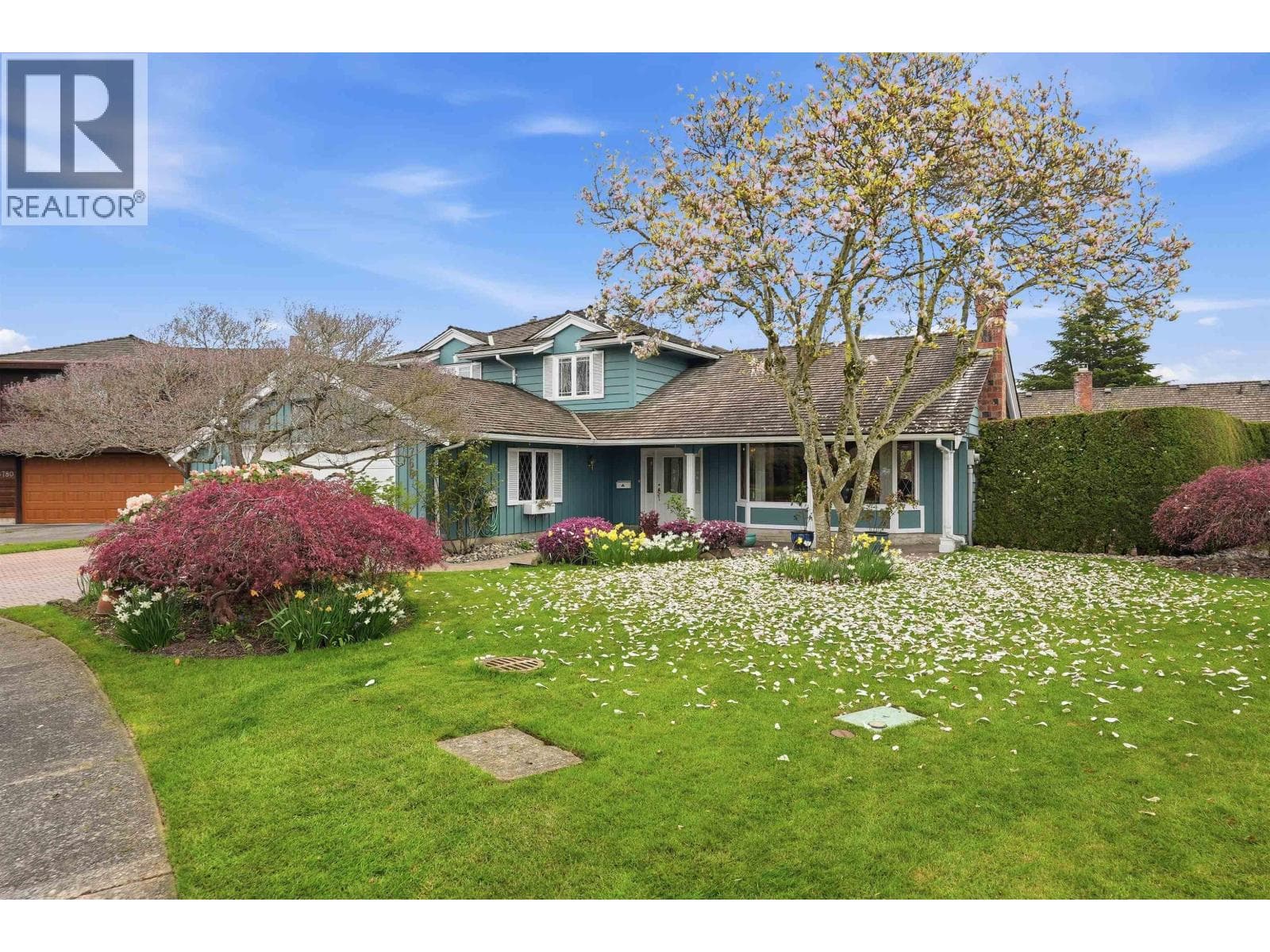 3 bed 3 bath single family at 5760 WAGTAIL AVENUE — $1,749,000