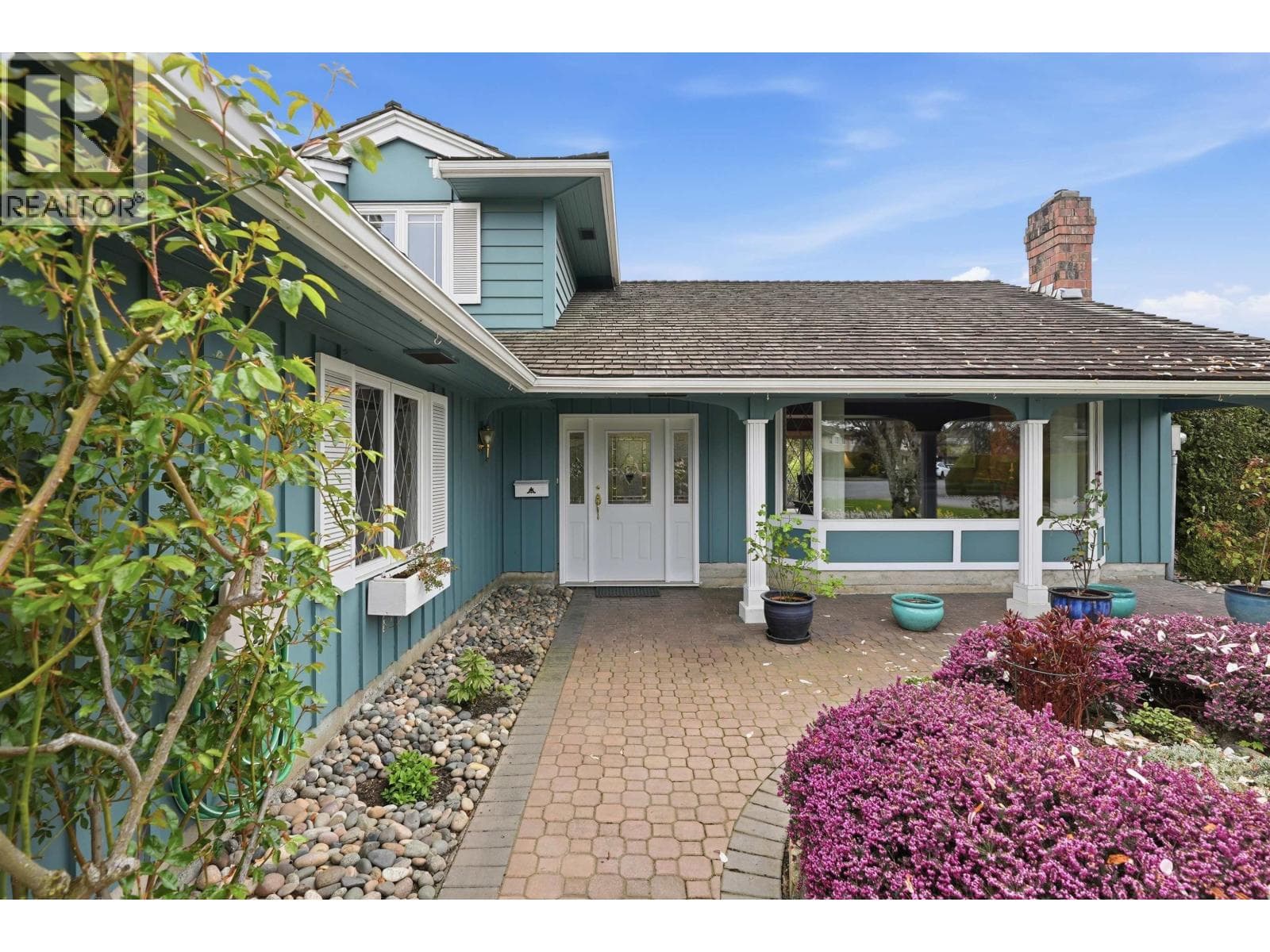 5760 WAGTAIL AVENUE photo 4