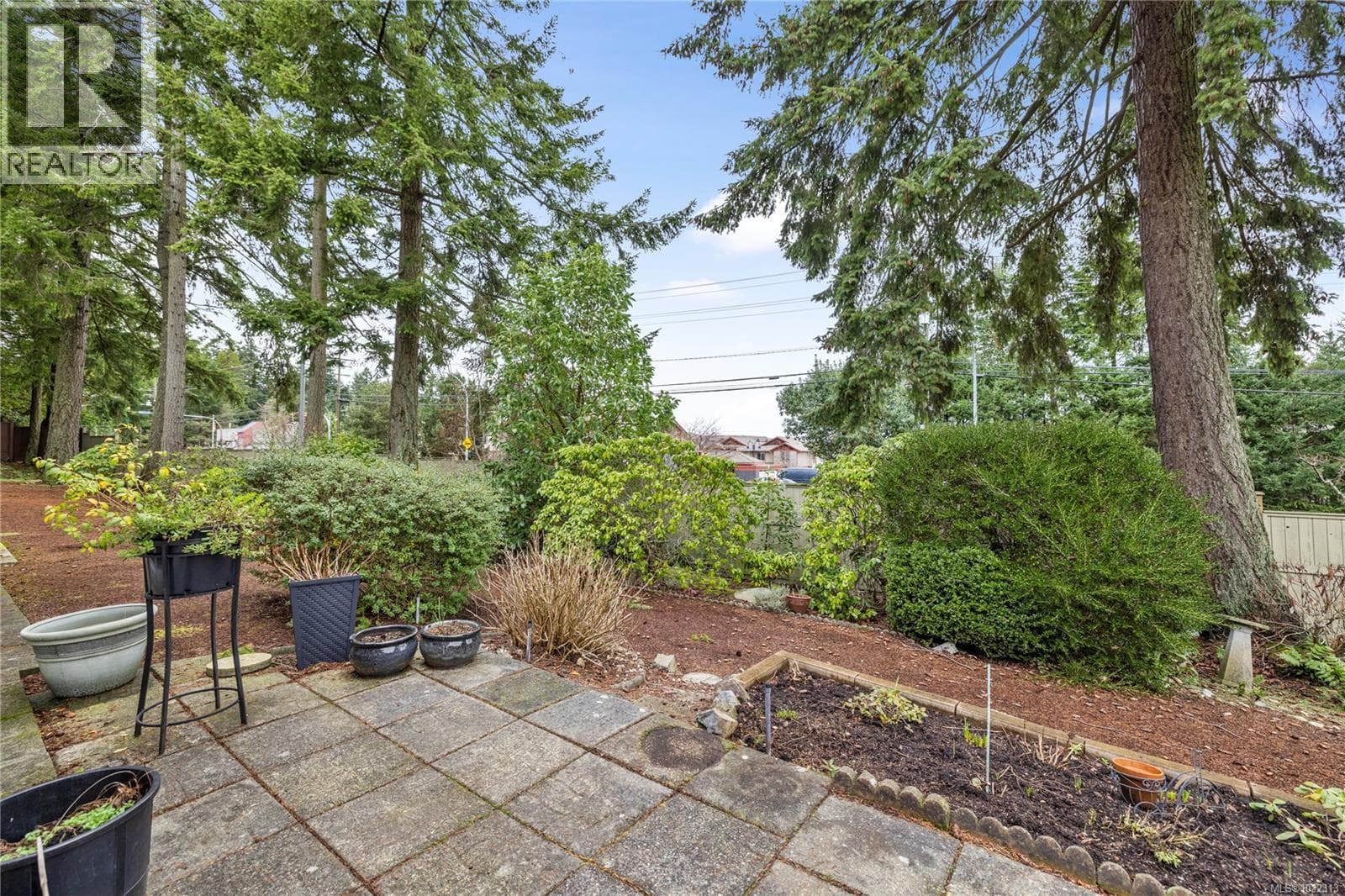 5994 Waterton Pl photo 3