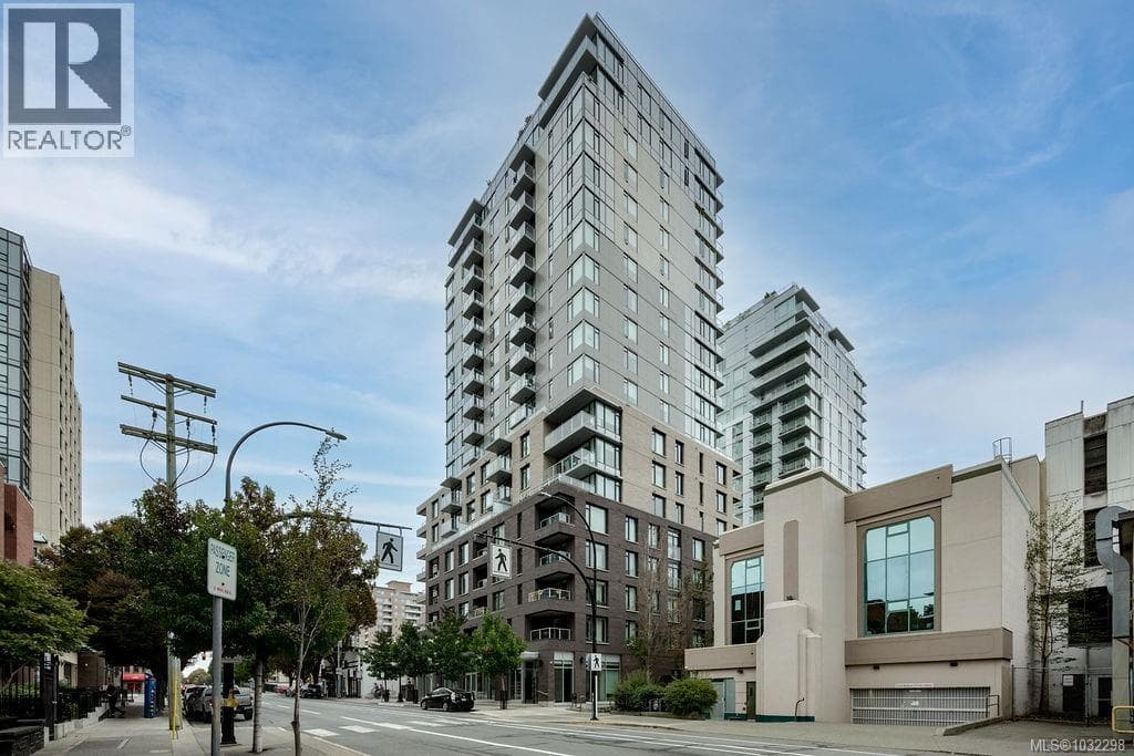 2 bed 1 bath single family at 604 845 Johnson St — $549,900