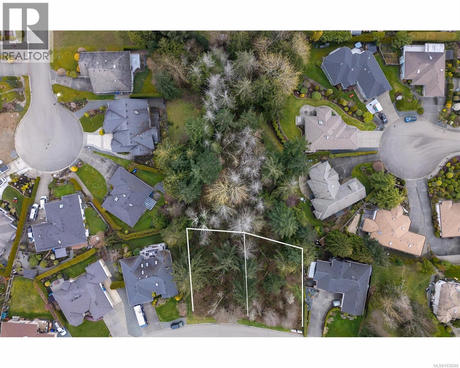 PROP LOT A FAIRWAYS Dr photo 4