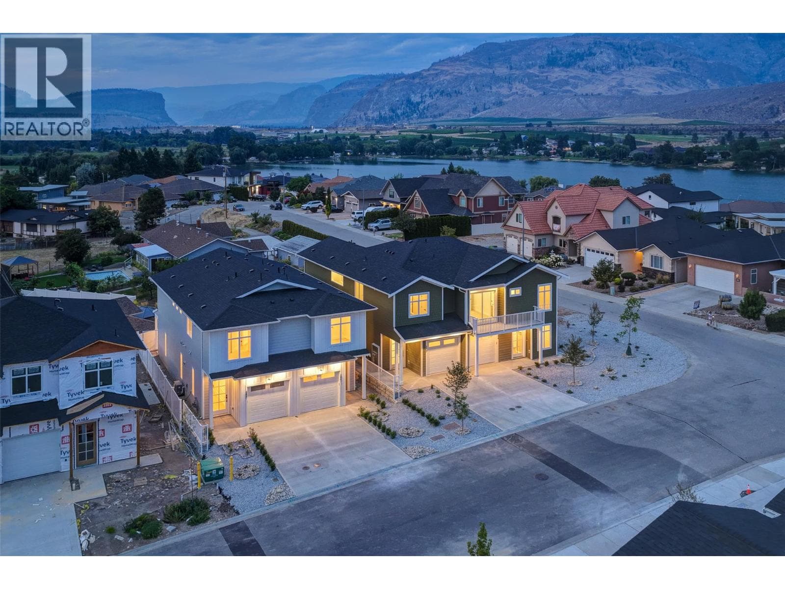 384 Chardonnay Avenue photo 3