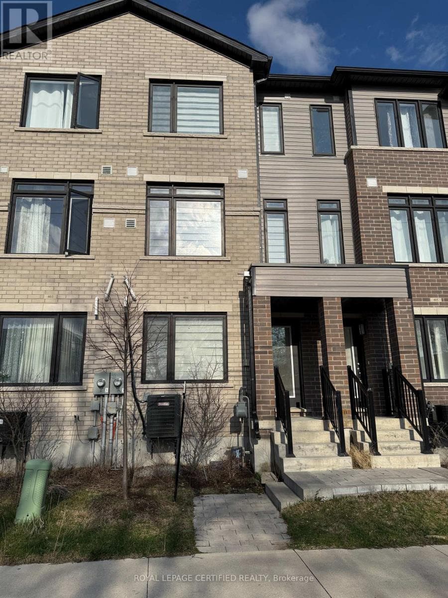 3 bed 3 bath single family at 404 - 585 COLBORNE STREET E — $629,000