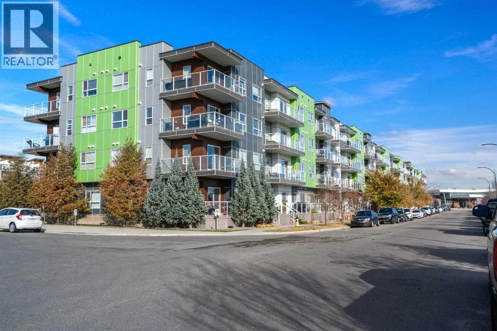 3 bed 2 bath single family at 211, 20 Seton Park SE — $499,900