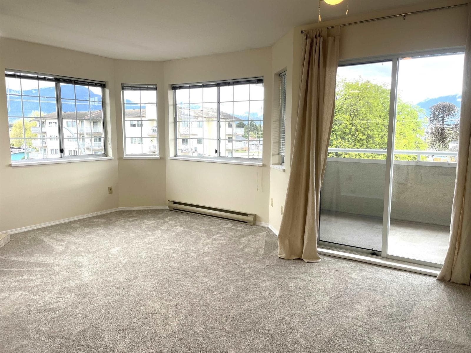 305 46199 MARGARET AVENUE, Chilliwack Proper East photo 3