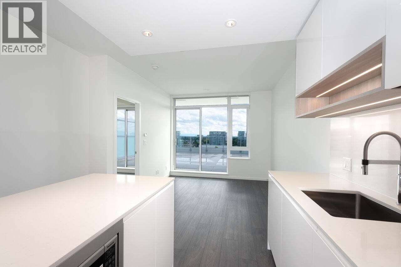 1021 6600 MINORU BOULEVARD photo 5