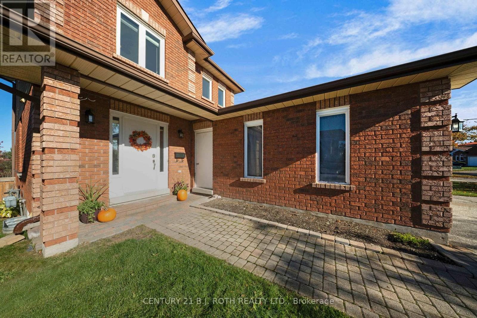 76 ARTHUR AVENUE photo 4