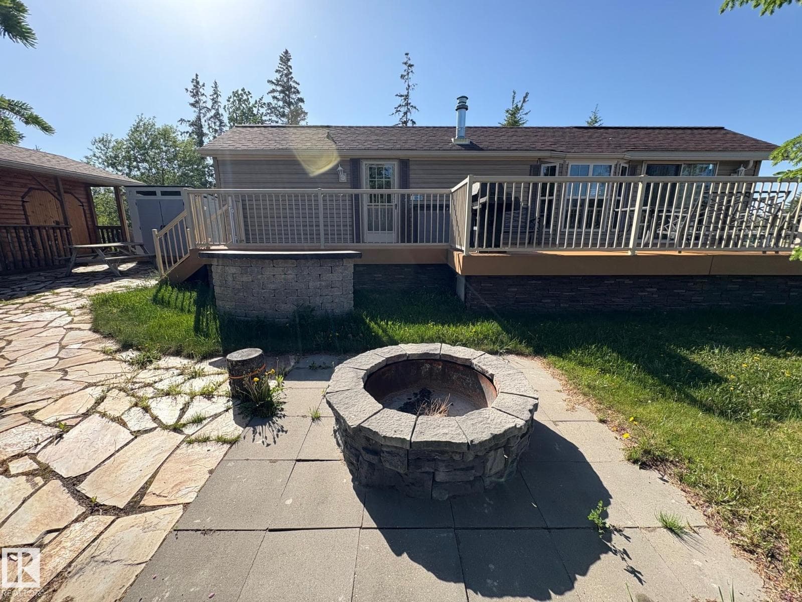 26 46514 Twp Rd 604A photo 3