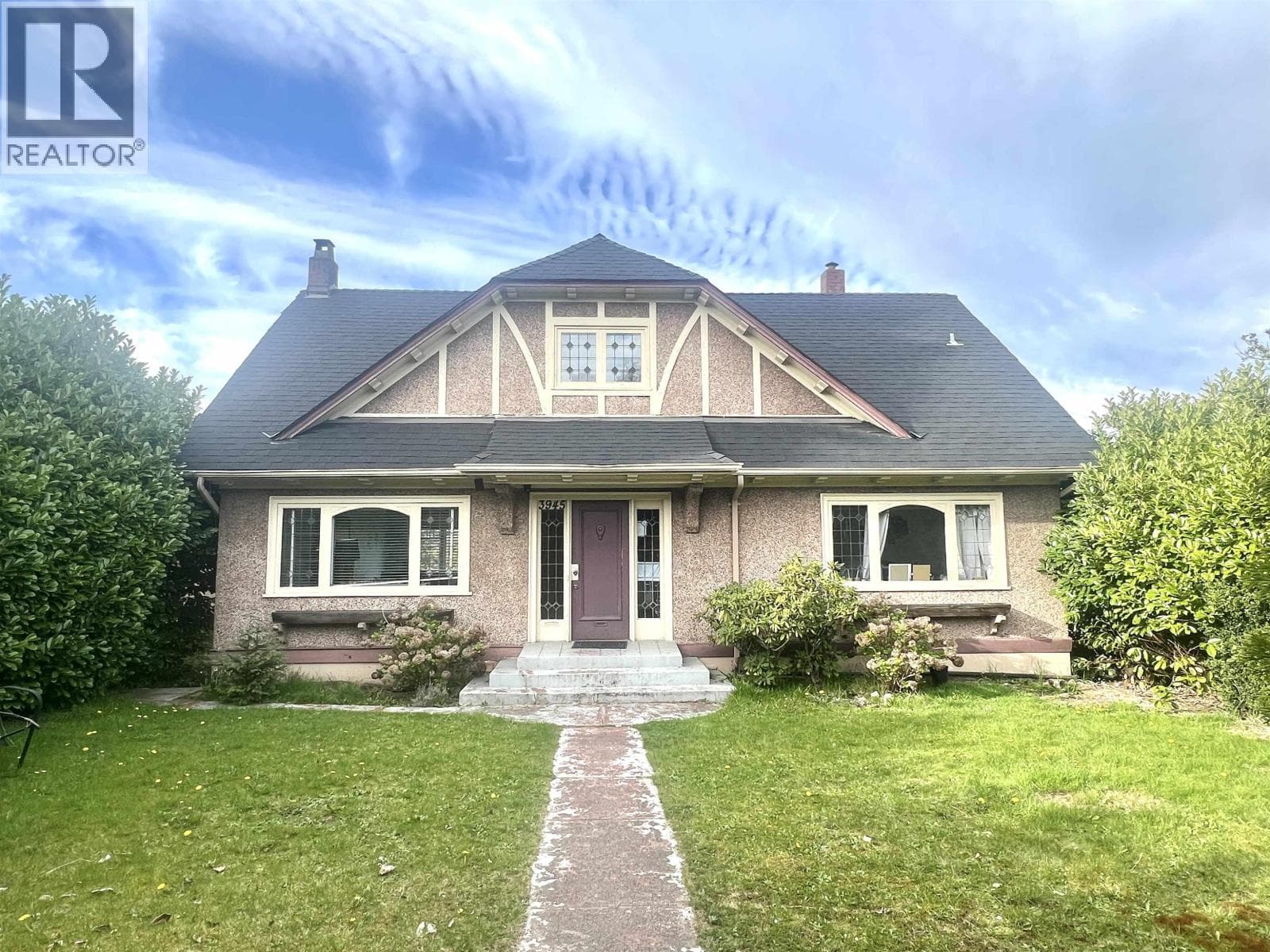 6 bed 4 bath single family at 3945 W 10TH AVENUE — $3,998,000