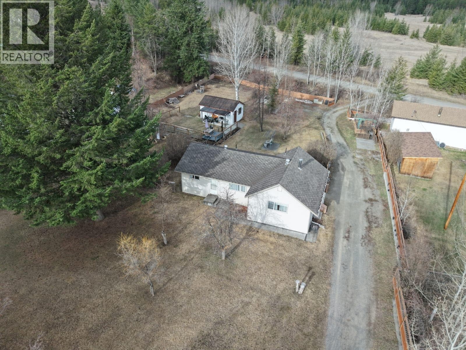 1115 DENNY ROAD photo 4