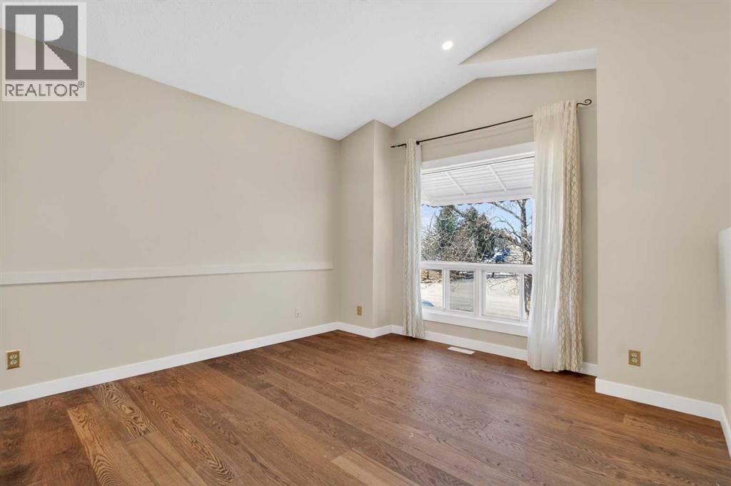 252 Erin Woods Drive SE photo 5