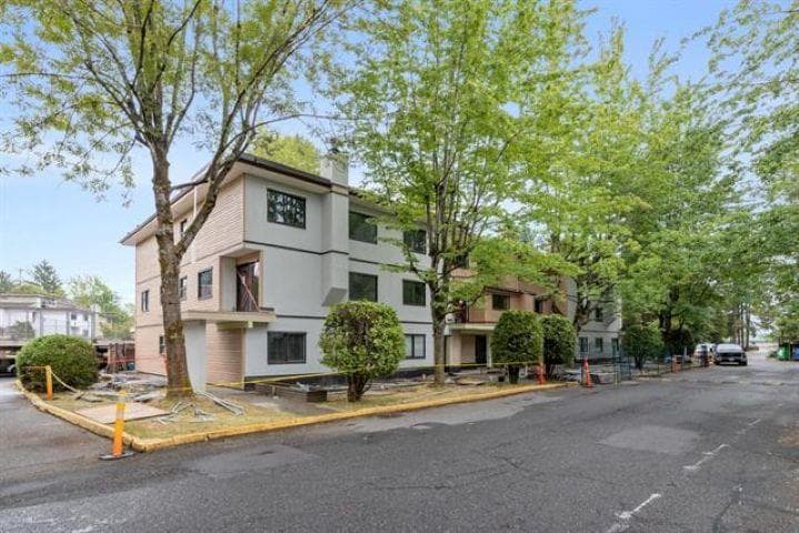 3 bed 2 bath single family at 204 7120 133 STREET — $345,000