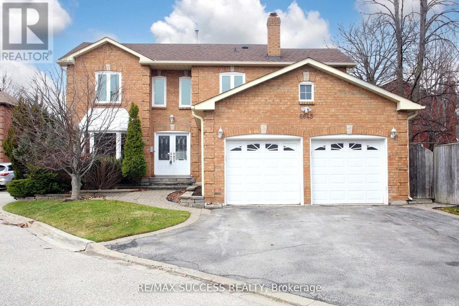 6643 MOCKINGBIRD LANE photo 2