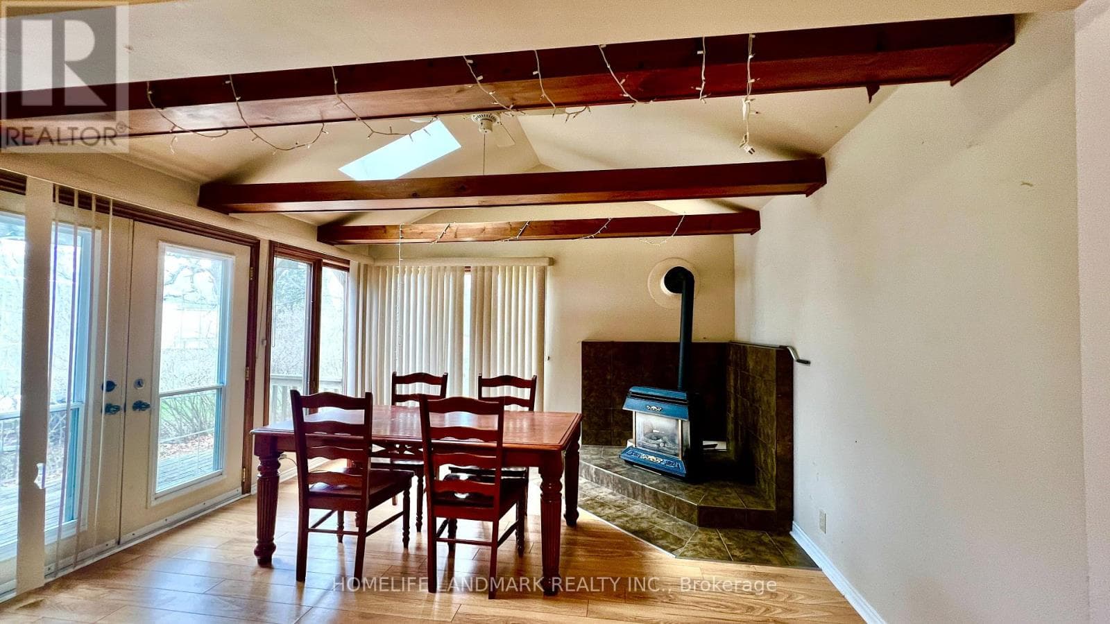 84 BINKLEY CRESCENT photo 2