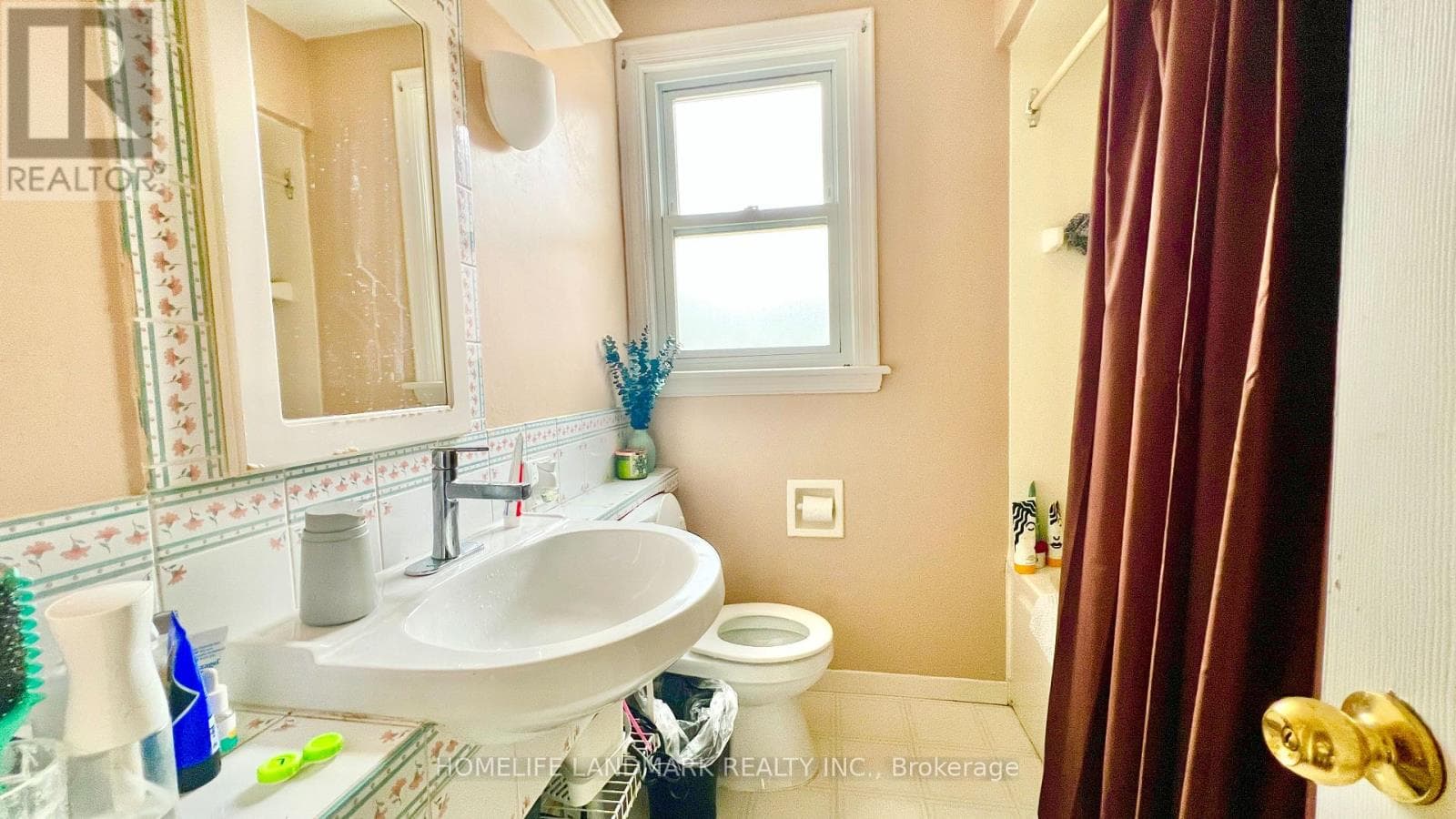 84 BINKLEY CRESCENT photo 5