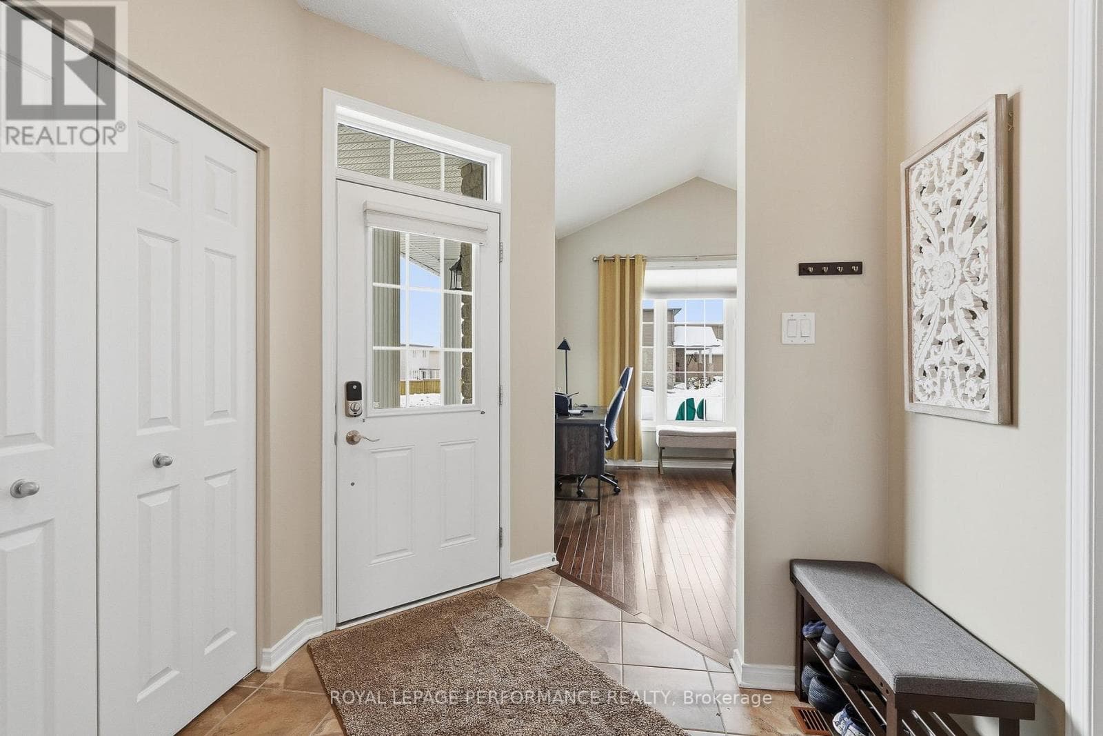 112 JADE STREET photo 3