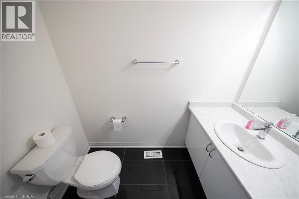 9 TARRISON Street photo 5