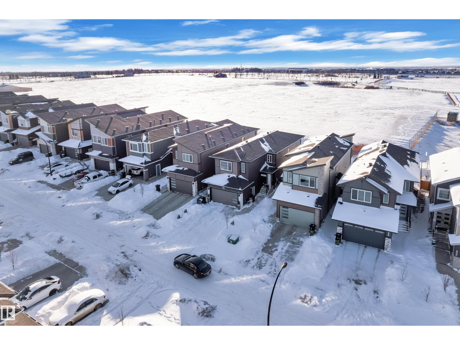 316 42 ST SW photo 2