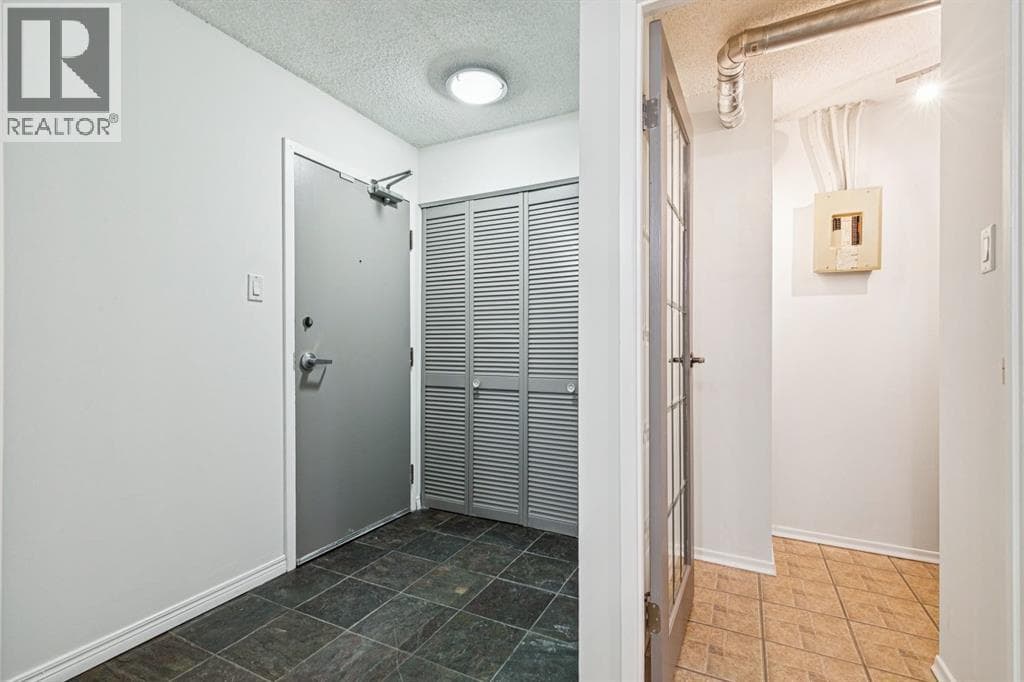 404, 537 14 Avenue SW photo 4