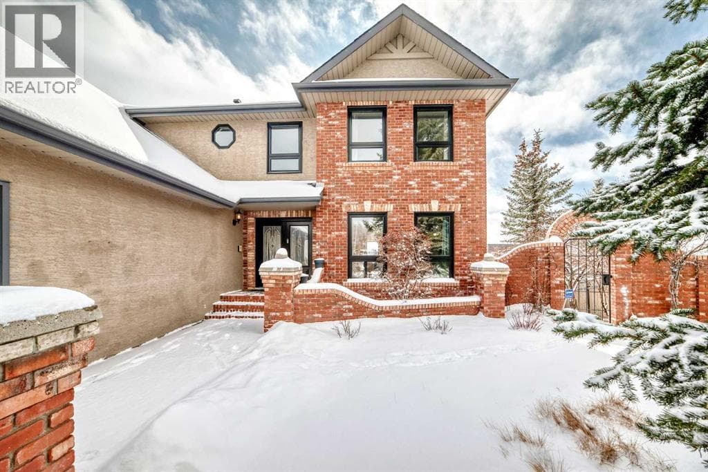 40 Christie Cairn Square SW photo 2