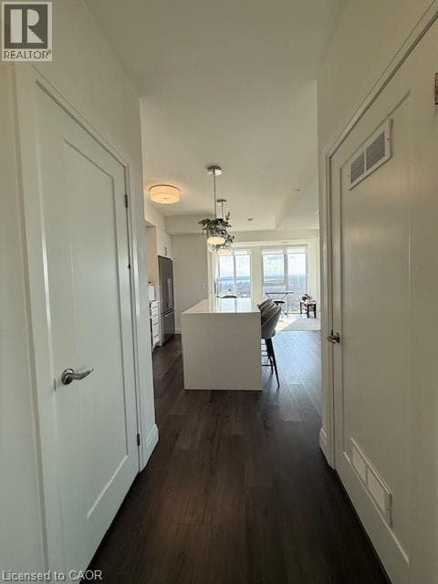 500 BROCK Avenue Unit# 1502 photo 3
