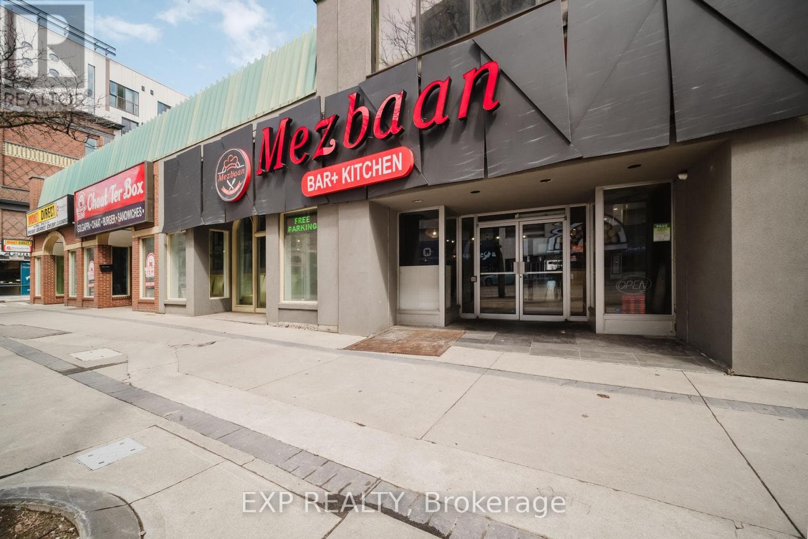 135 KING STREET E photo 5
